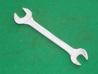 BEDFORD METRIC OPEN END SPANNER 17 X 19 MM NOS