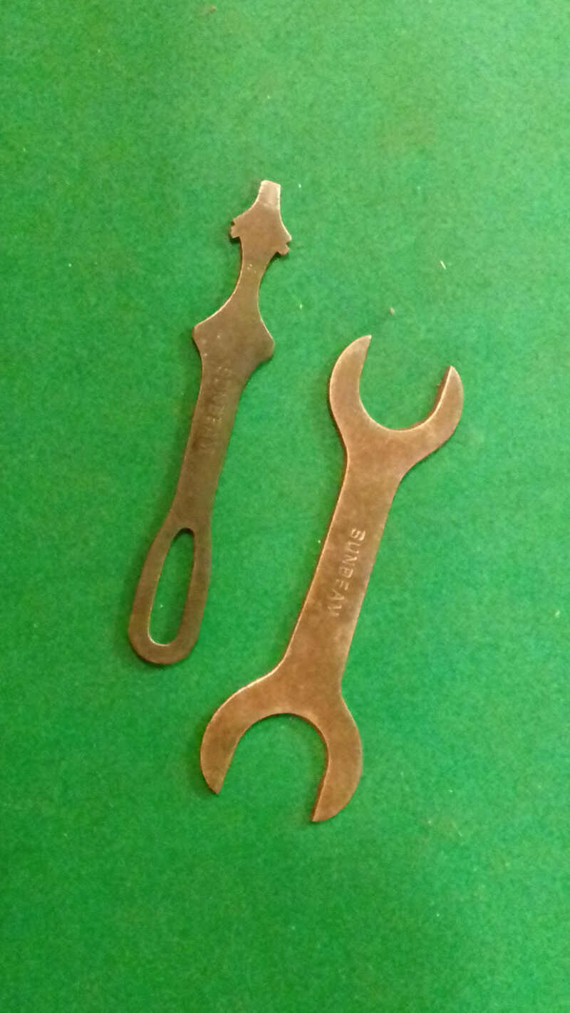 VINTAGE SUNBEAM CYCLE SPANNERS X 2 - Click Image to Close