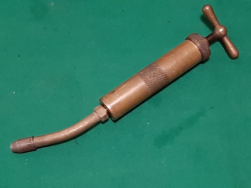 VINTAGE ENOTS BSA TYPE MOTORCYCLE BRASS GREASE GUN - Click Image to Close