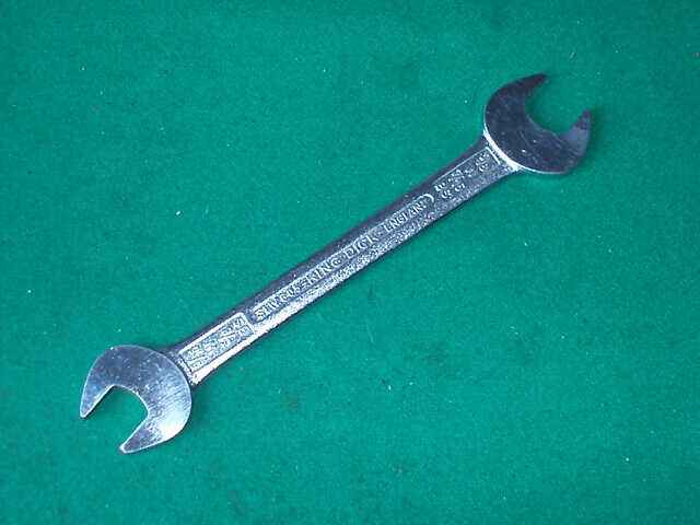KING DICK WHITWORTH OPEN END SPANNER 5/16 X 3/8W - Click Image to Close