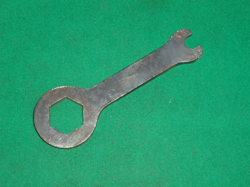 BSA TOOLKIT PLUG & CONTROL SLEEVE SPANNER 15-833 - Click Image to Close