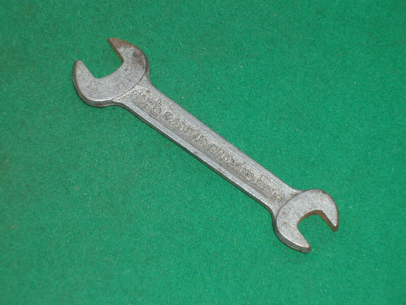 CLASSIC LAND ROVER SERIES 1 / 2 SMALL BSF TOOLKIT SPANNER - Click Image to Close