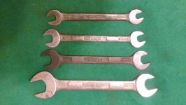 A SET OF CLASSIC JAGUAR SNAIL BRAND TOOL KIT SPANNERS A SET OF CLASSIC JAGUAR SNAIL BRAND TOOL KIT SPANNERS