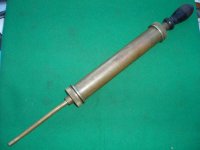 VINTAGE ROLLS-ROYCE TOOLKIT LARGE NESTHILL OIL SYRINGE VINTAGE ROLLS-ROYCE TOOLKIT LARGE NESTHILL OIL SYRINGE